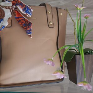 bolsa marrom